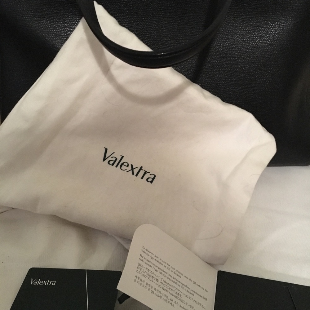 Valextra Black Handbag - Picture 4 of 8